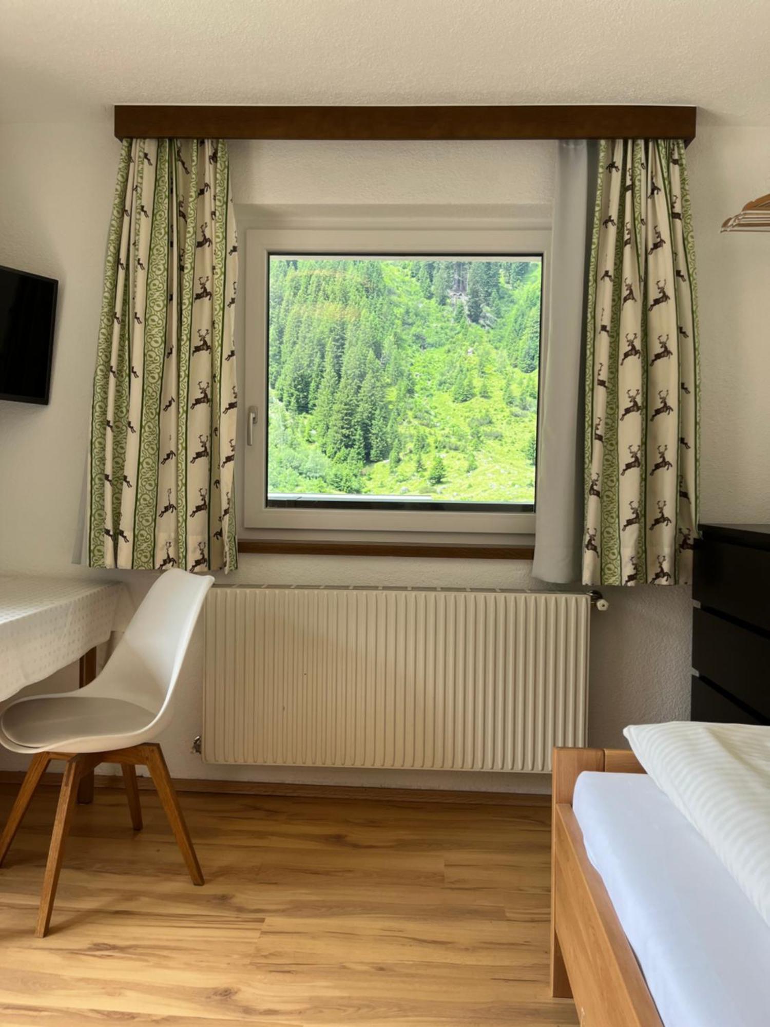 Pension Anna Sankt Leonhard im Pitztal Buitenkant foto